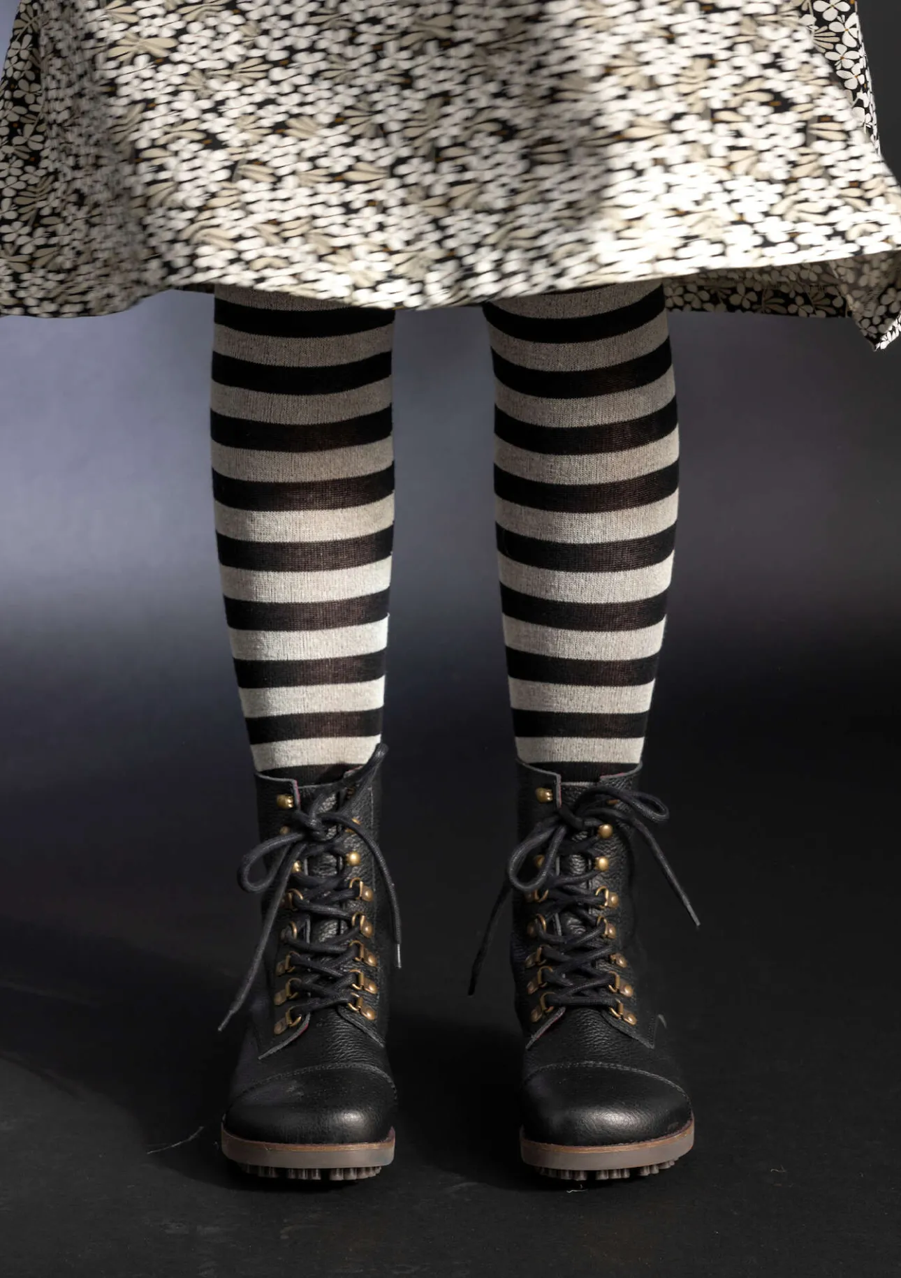 Gudrun Sjödén Gestreifte Strumpfhose aus Bio-Baumwolle> Accessoires