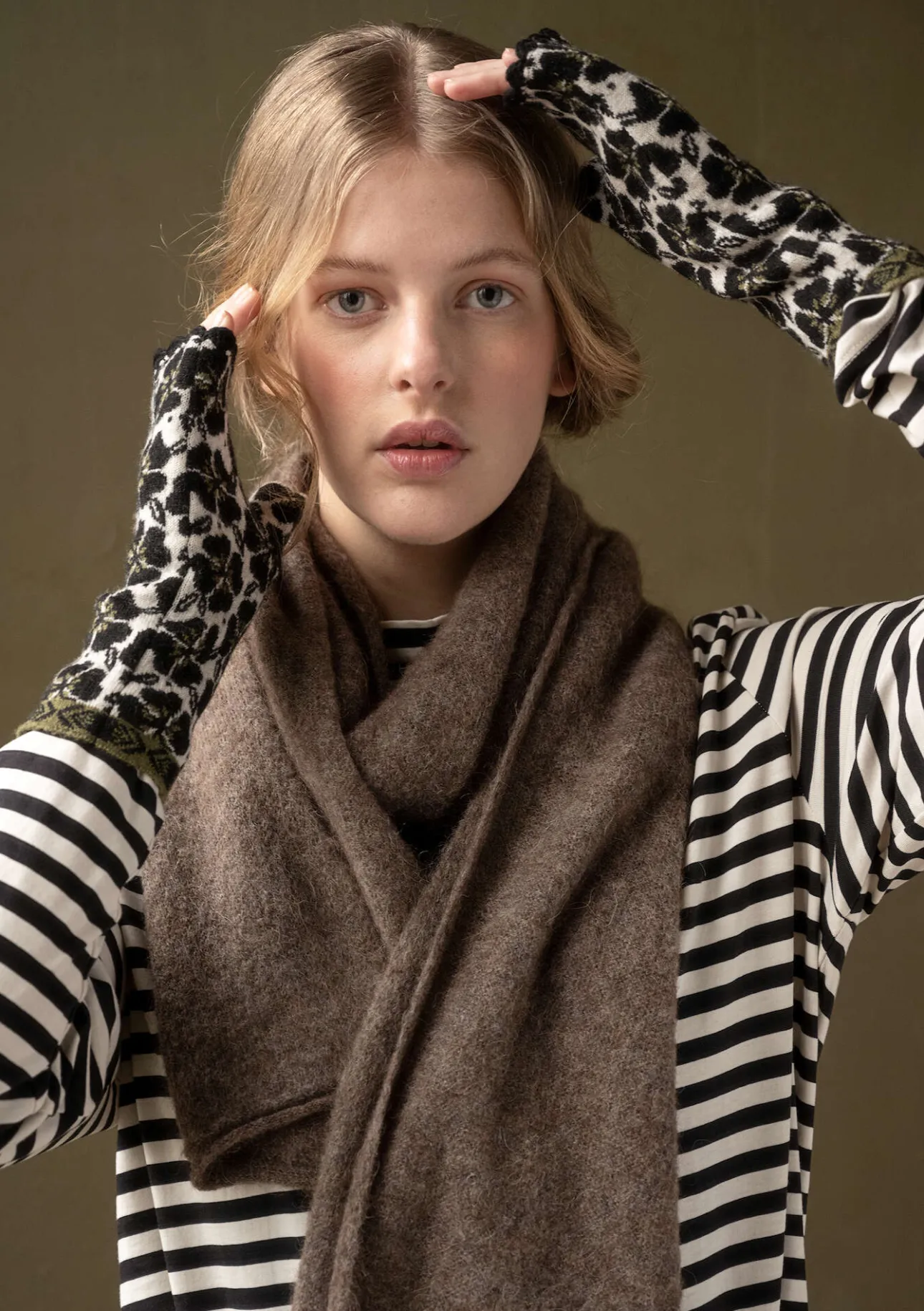 Gudrun Sjödén Handstulpen „Anemone“ aus Bio-Wolle> Accessoires