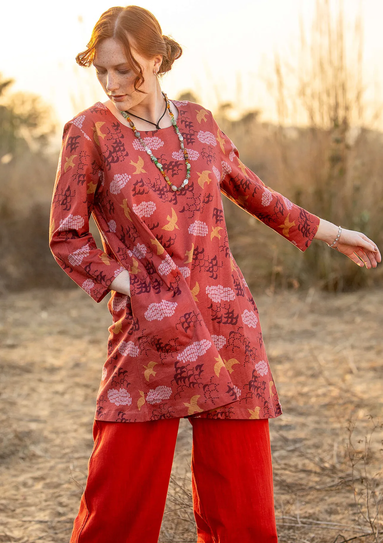 Gudrun Sjödén Jerseytunika „Flyttfågel“ aus Bio-Baumwolle> Tuniken