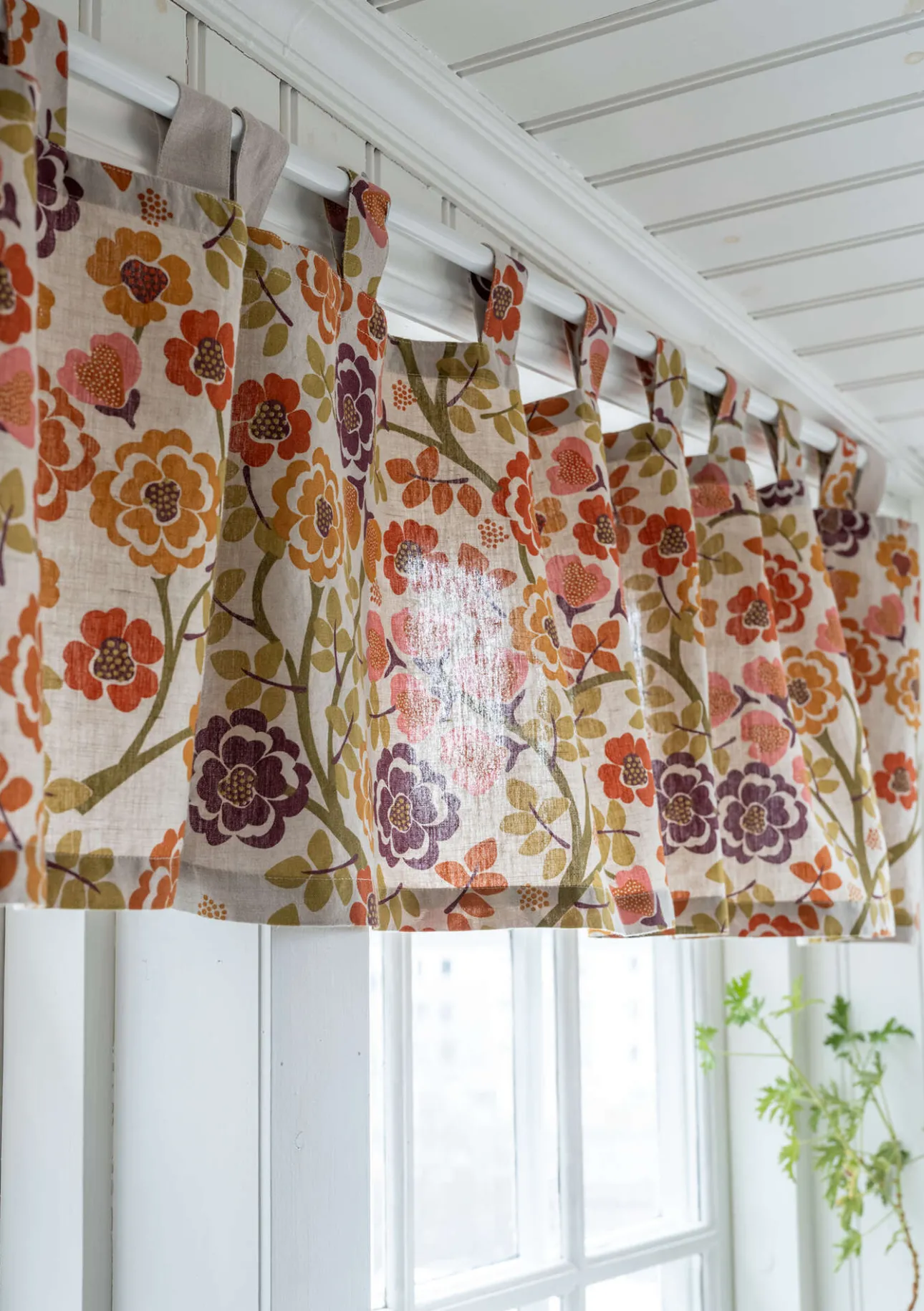 Gudrun Sjödén Kaffeehausgardine „Wild rose“ aus Leinen/Bio-Baumwolle> Gardinen|Heimtextilien