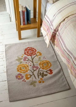 Gudrun Sjödén Teppich „Wild rose“ aus Bio-Baumwolle> Teppiche|Heimtextilien