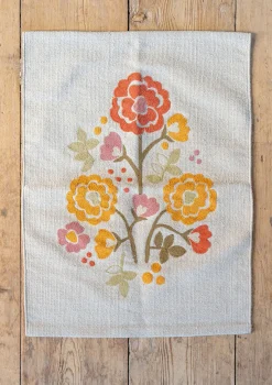 Gudrun Sjödén Teppich „Wild rose“ aus Bio-Baumwolle> Teppiche|Heimtextilien